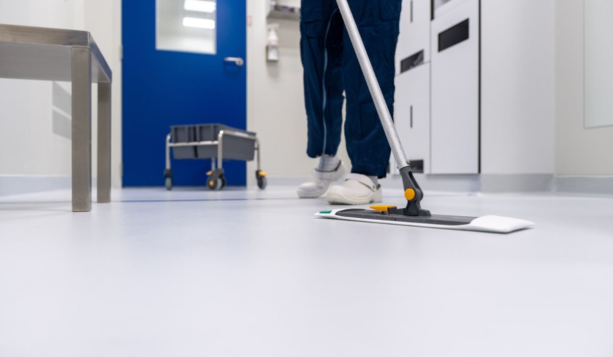 Why Should You Hire Professional Cleaning Services?