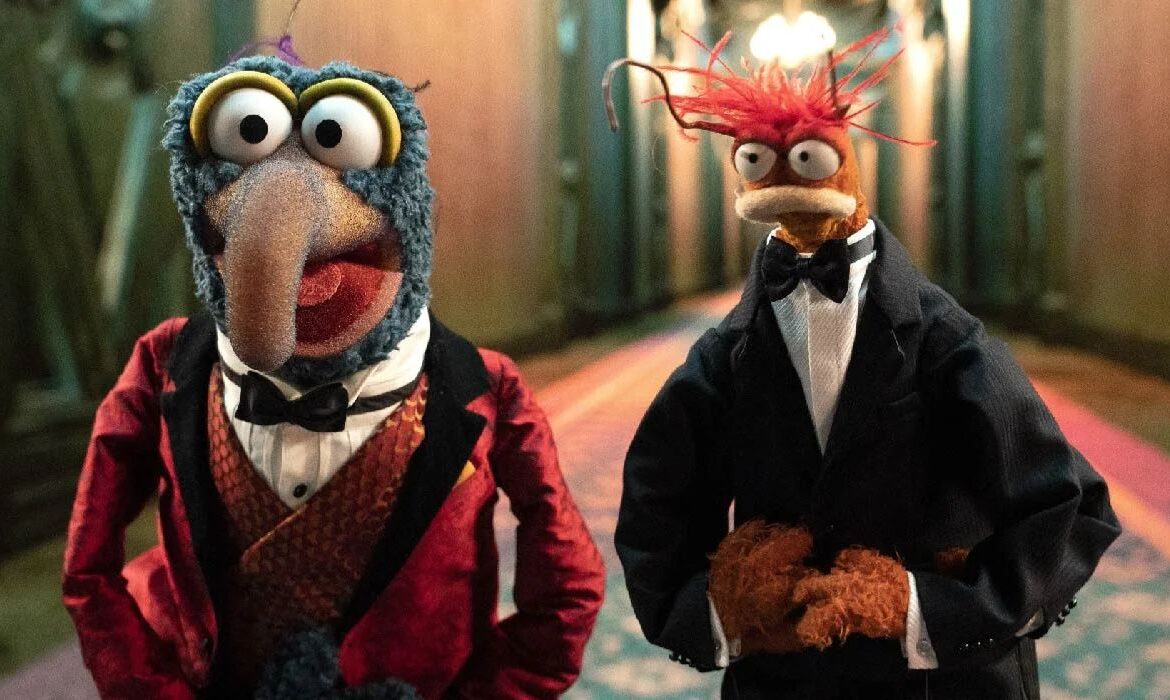 Discovering the Hooked Beak Muppet: Why Gonzo Is So Special