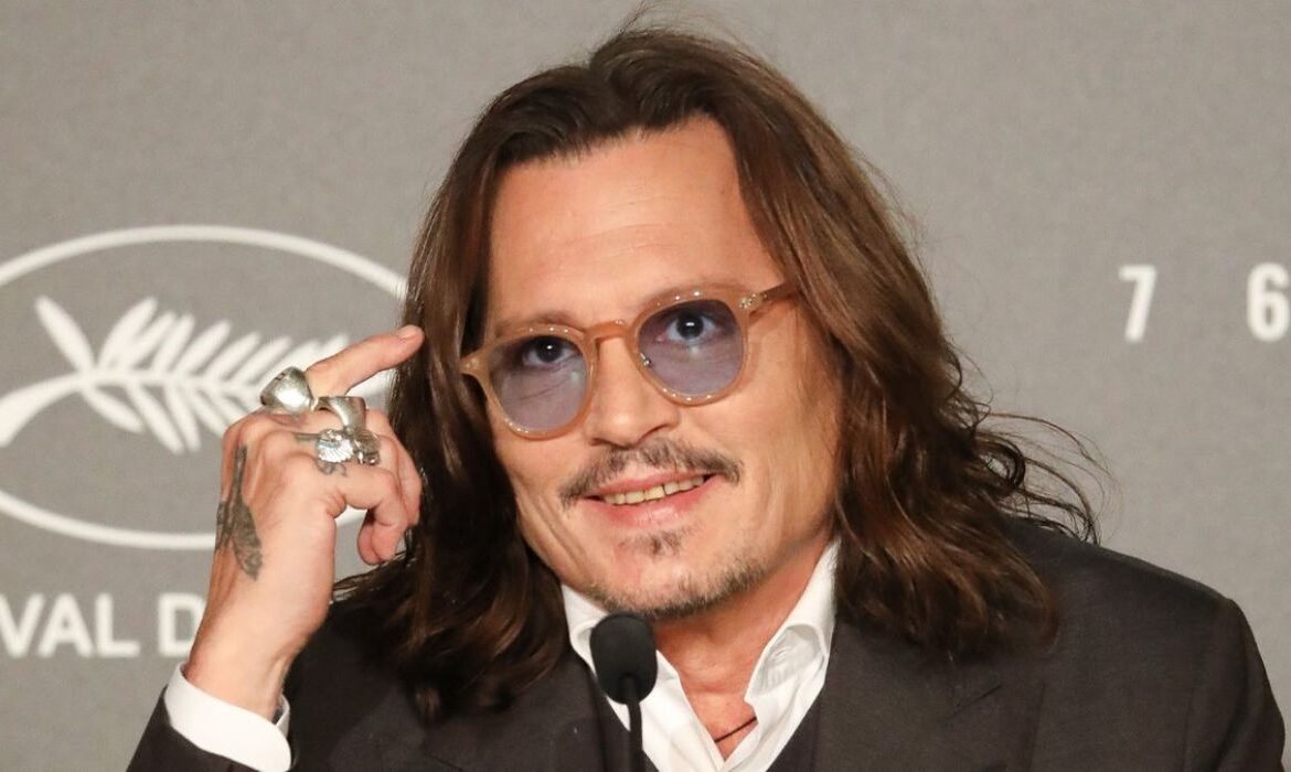 Johnny Depp Teeth: A Unique Part of His Iconic Persona